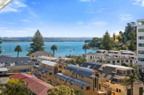 Ocean View Beach Escape - Top Floor Apartments, Mt Maunganui Base